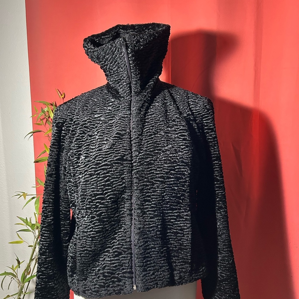 Black boucle  lightweight jacket.  Classic!